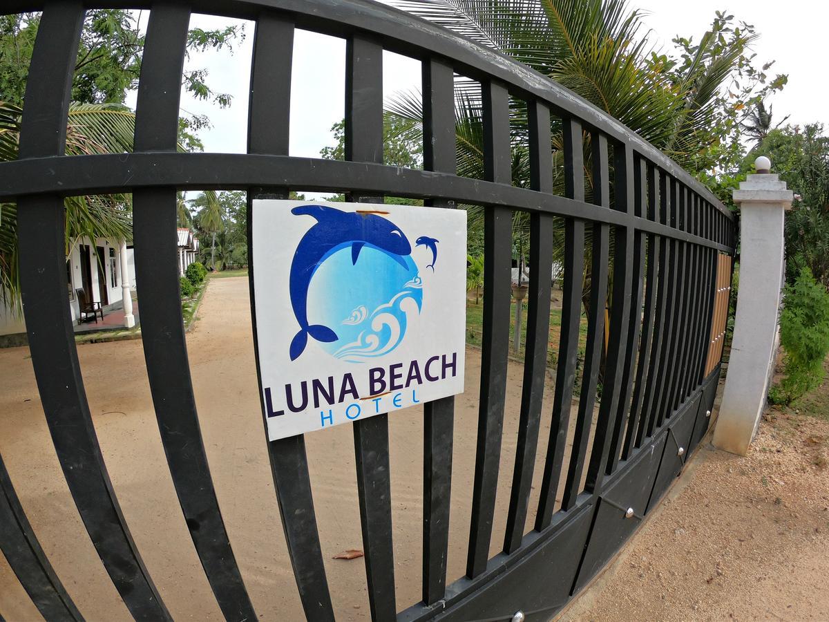 נילבלי Luna Beach Hotel מראה חיצוני תמונה